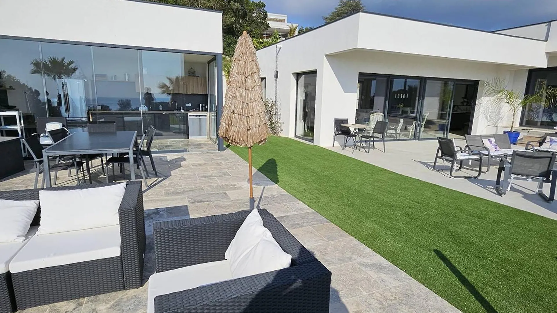 Villa Contemporaine Aux Issambres - Fr-1-768-118 Roquebrune-sur-Argens 0*,  France